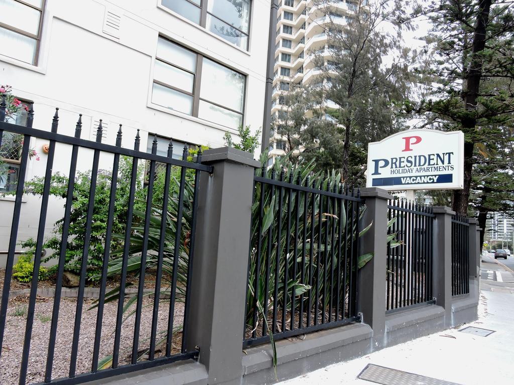 גולד קוסט President Holiday Apartments - Absolute Beachfront מראה חיצוני תמונה