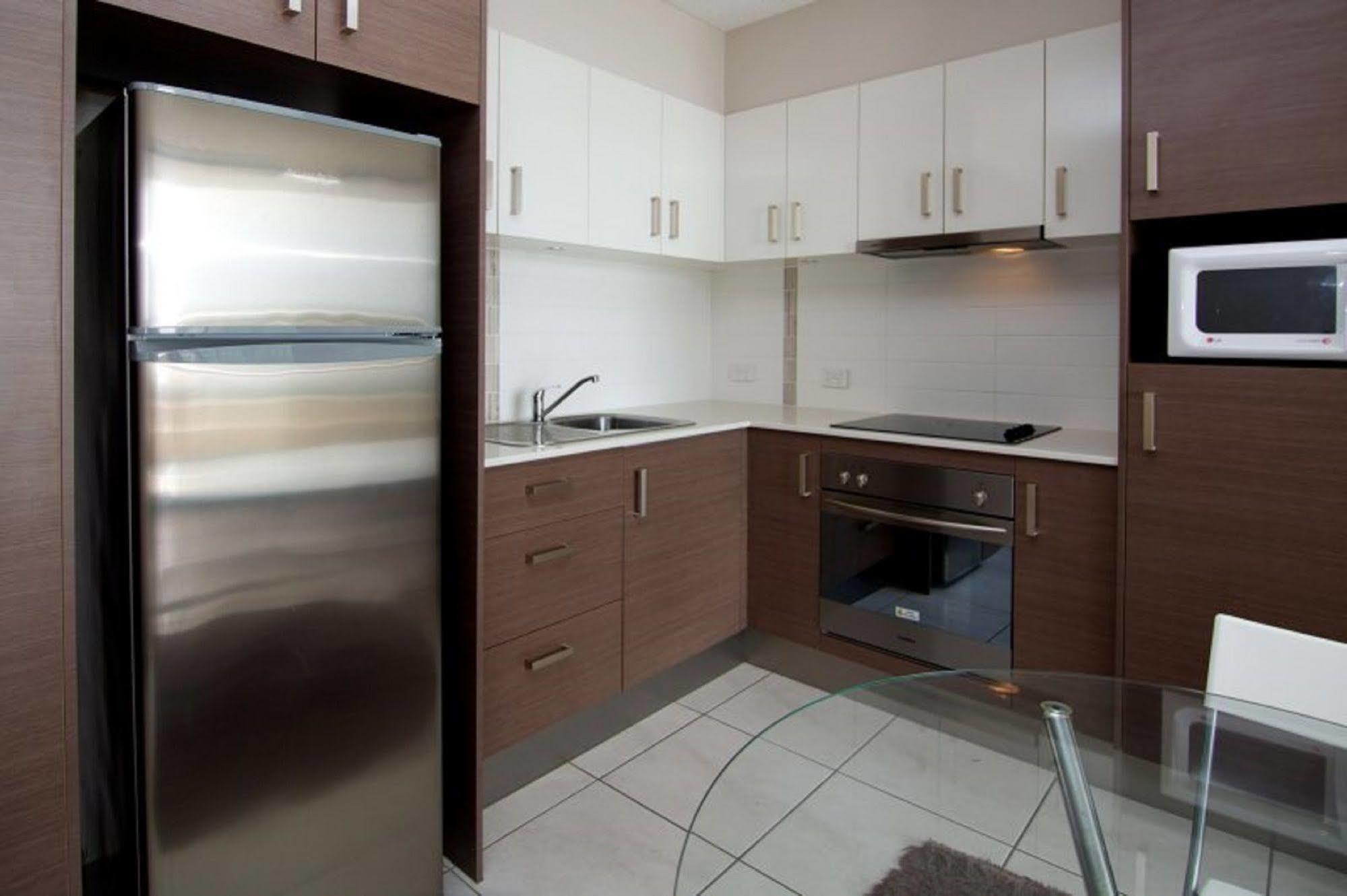 גולד קוסט President Holiday Apartments - Absolute Beachfront מראה חיצוני תמונה