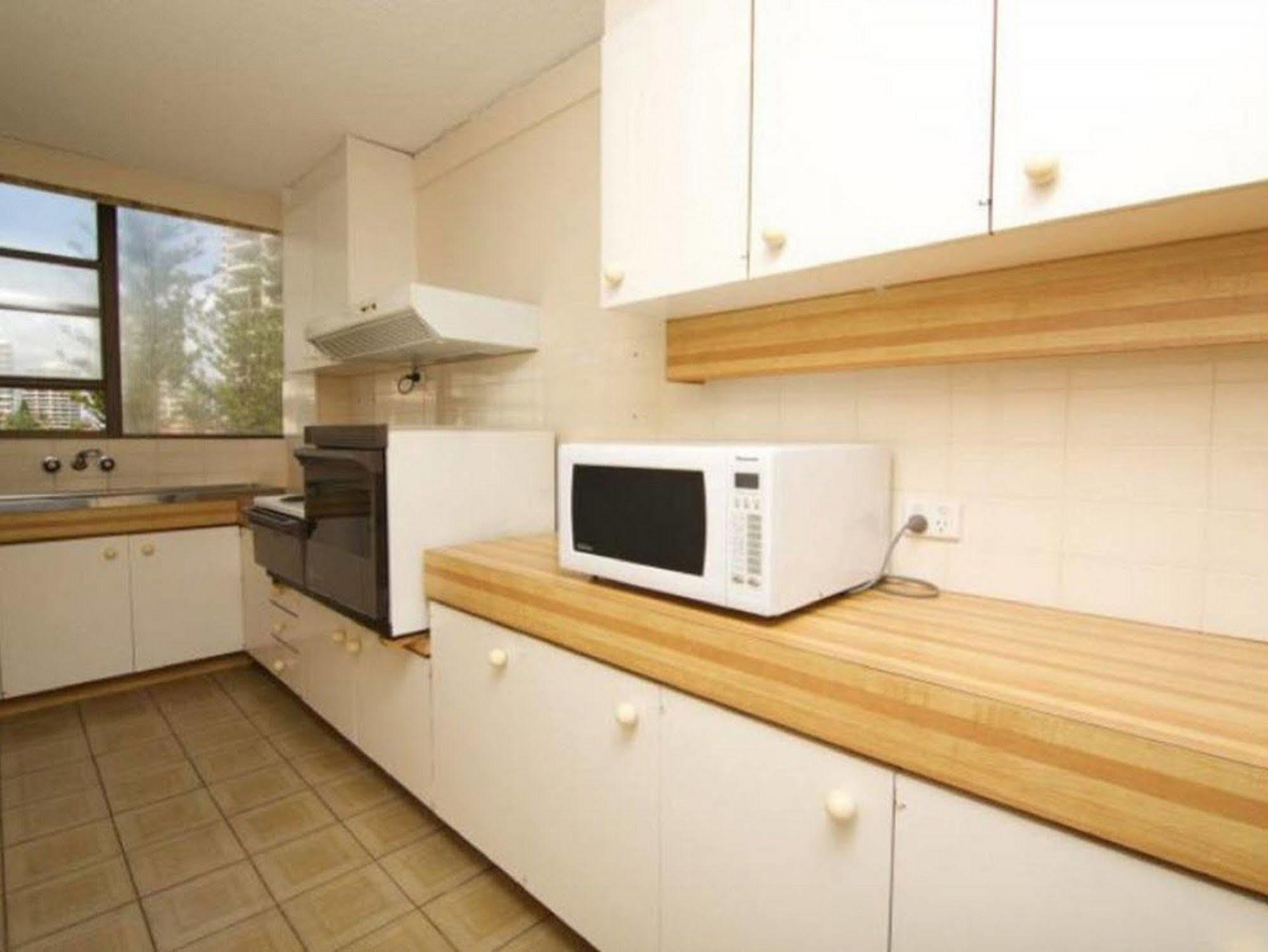 גולד קוסט President Holiday Apartments - Absolute Beachfront מראה חיצוני תמונה